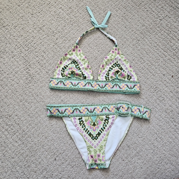 Victoria's Secret Green Tribal Print Bikini 2 Piece Swimsuit Bathing Suit Size M - Picture 2 of 9